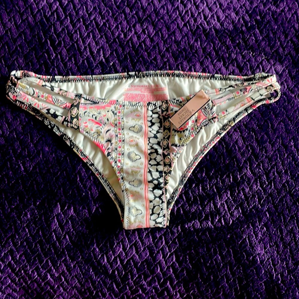 Bikini.